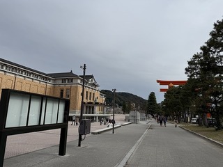 2025-04-02 15.04.51.jpg