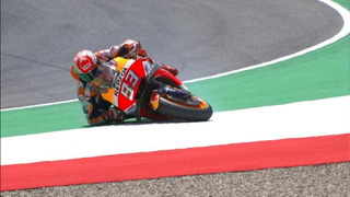 crash_marquez.jpg