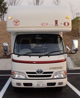 s-イオ正面.jpg